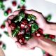 25 Pieces Green and Red Ornaments For Tree Decoration - Glass Christmas Ornaments